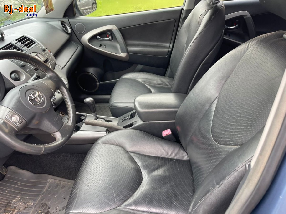 Main image of TOYOTA RAV4 année 2008