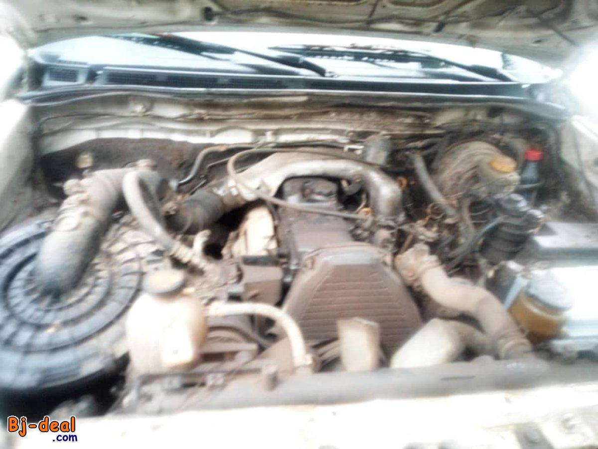 Main image of TOYOTA ANNÉE 2015 moteur 5l