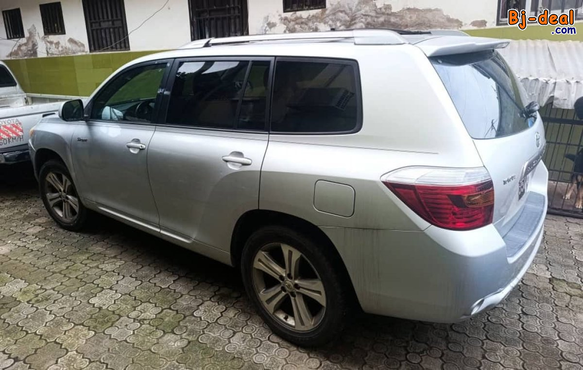 Main image of TOYOTA HIGHLANDER V6 année 2008