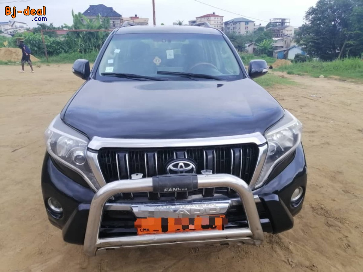 Main image of TOYOTA LAND CRUISER PRADO