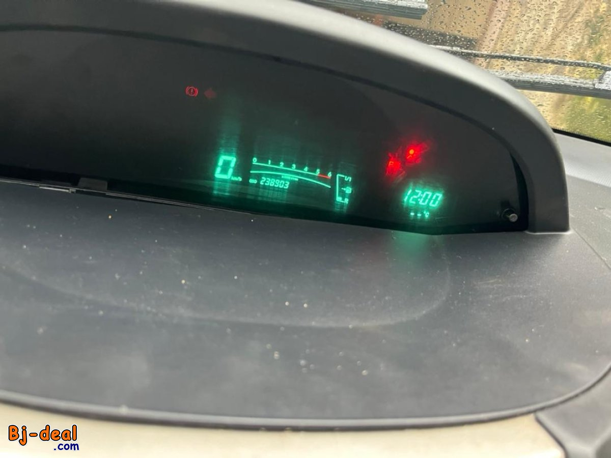 Main image of TOYOTA YARIS ANNÉE 2008