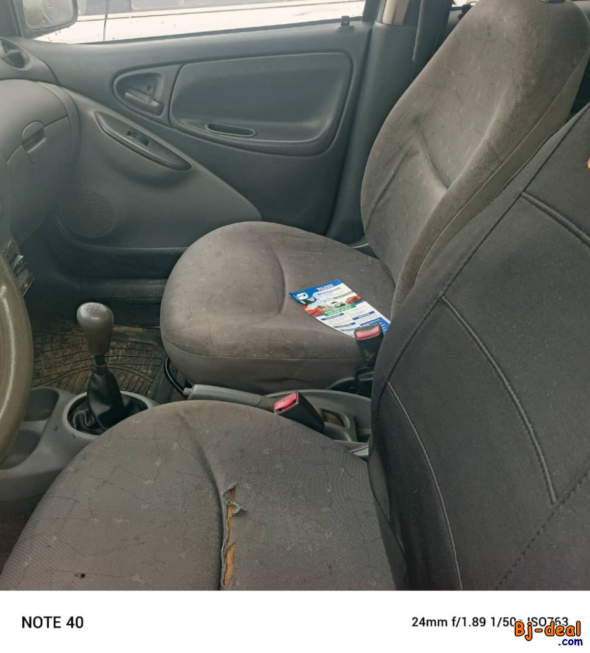 Main image of TOYOTA YARIS ANNÉE 2004