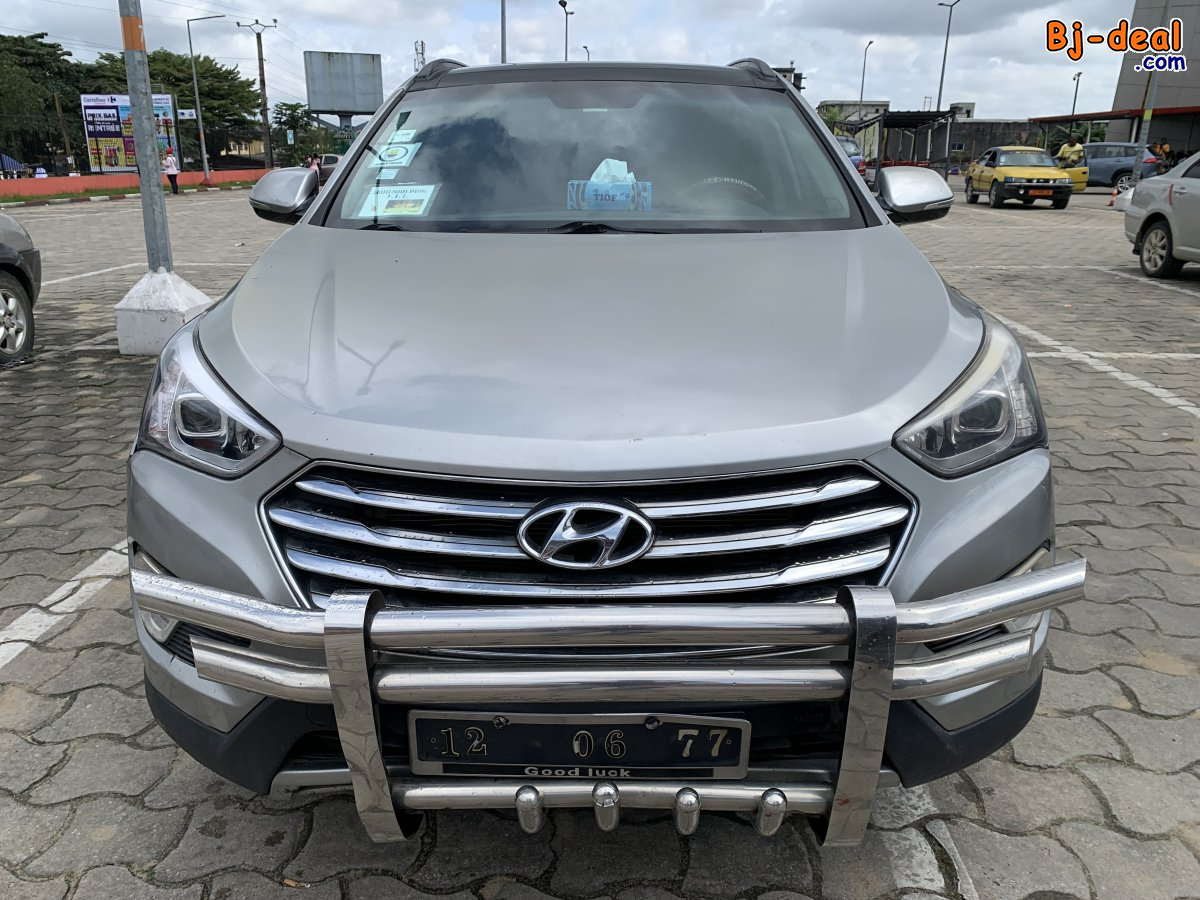 Image principale de HYUNDAI SANTAFE PLATINUM AWD