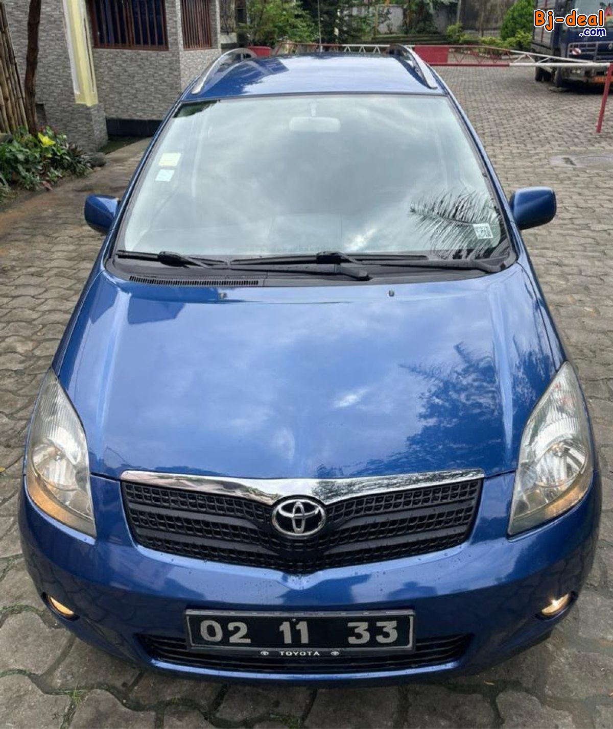 Main image of TOYOTA COROLLA VERSO ANNÉE 2003