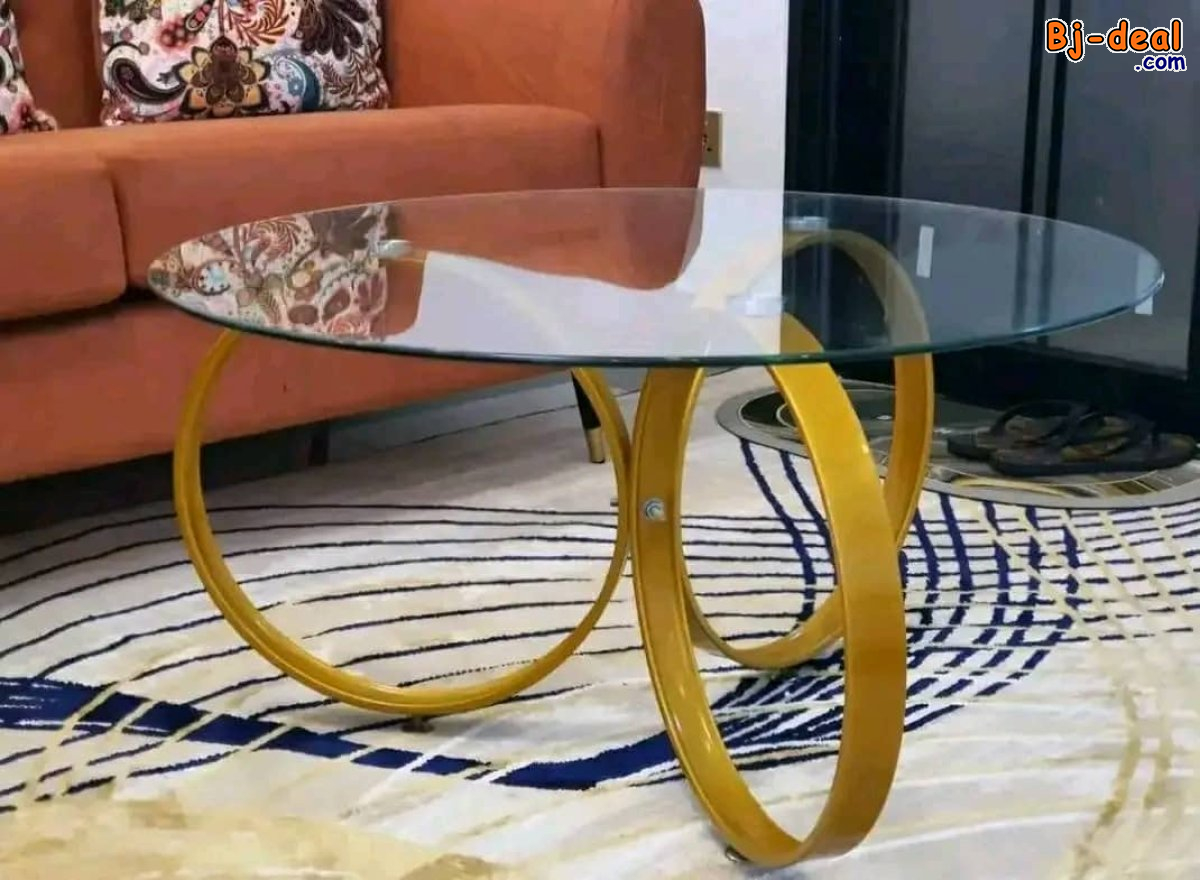 Image principale de Table au désign unique trois cercles