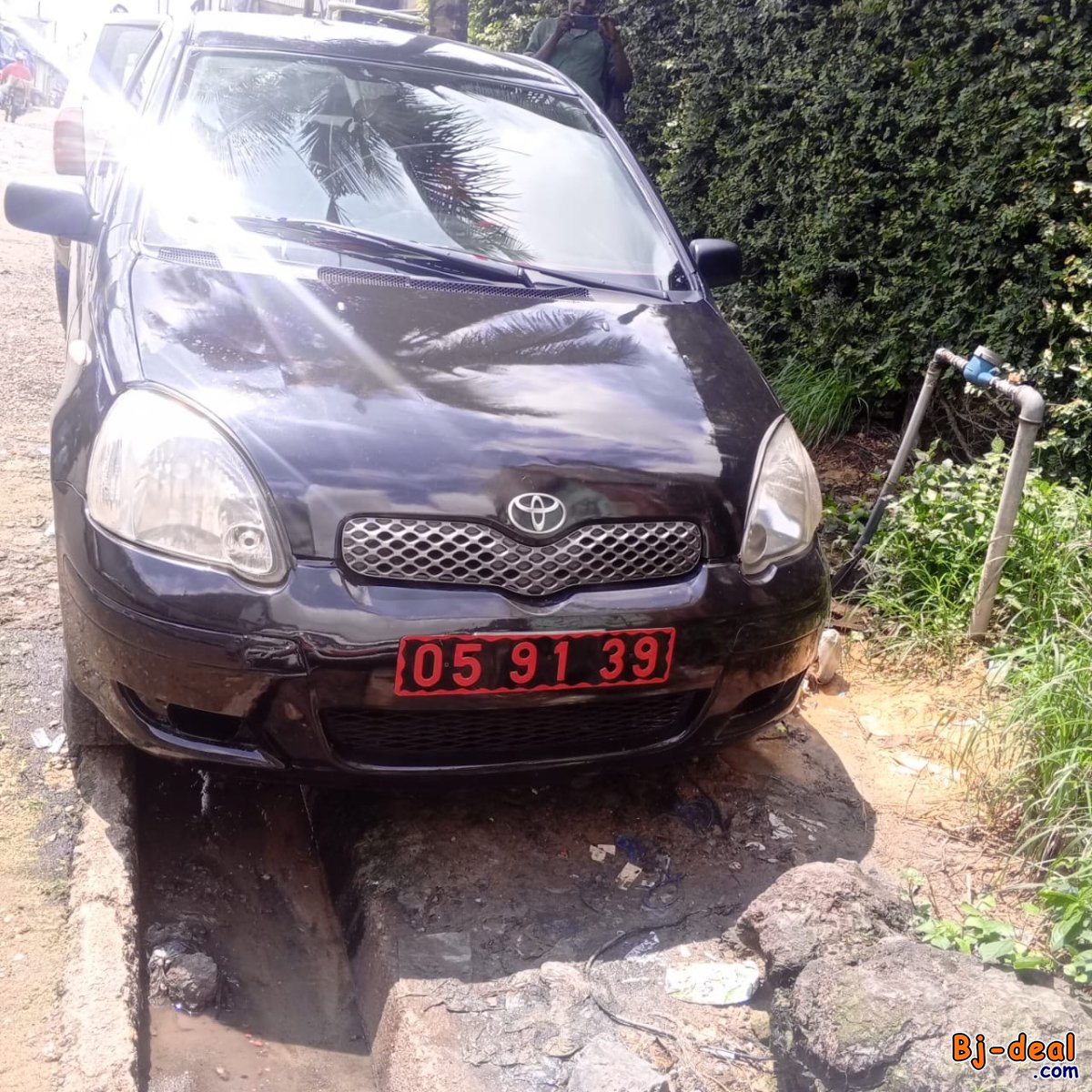 Main image of TOYOTA YARIS ANNÉE 2004