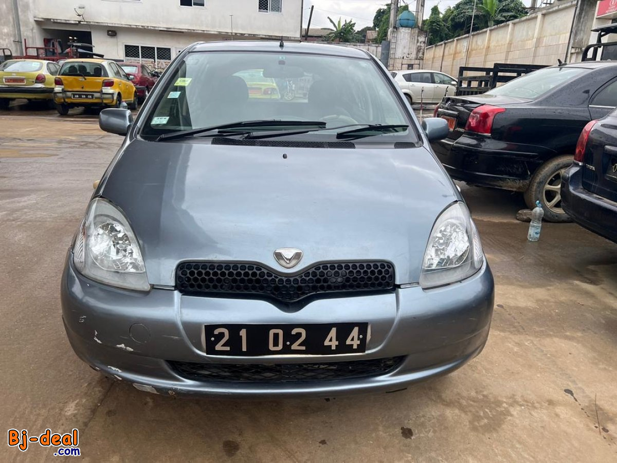 Main image of TOYOTA YARIS ANNÉE 2005