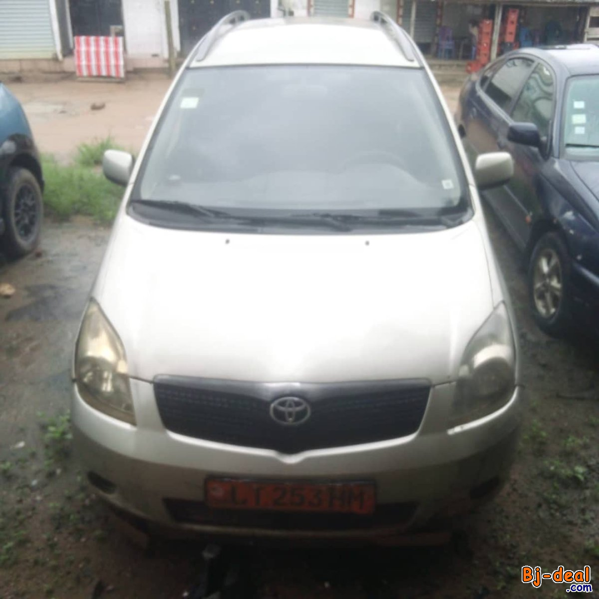 Main image of TOYOTA COROLLA VERSO ANNÉE 2004