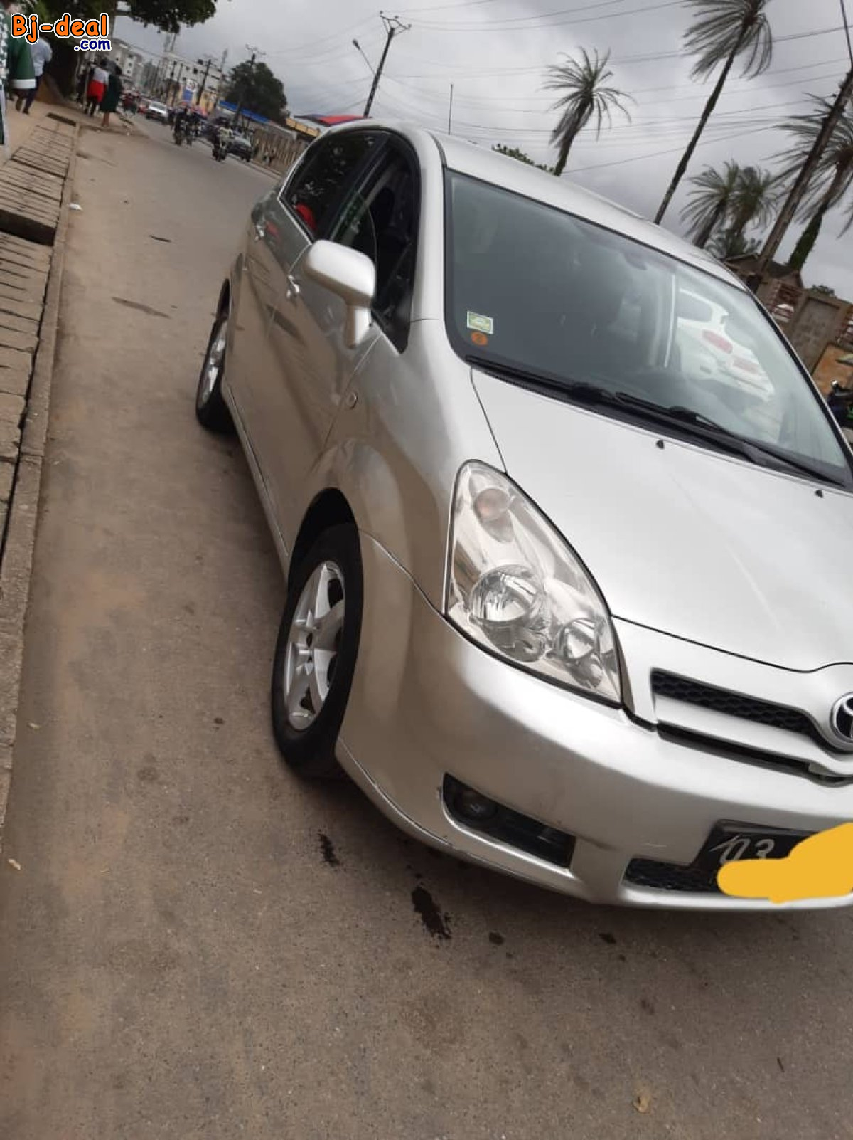 Main image of TOYOTA COROLLA VERSO ANNÉE 2005