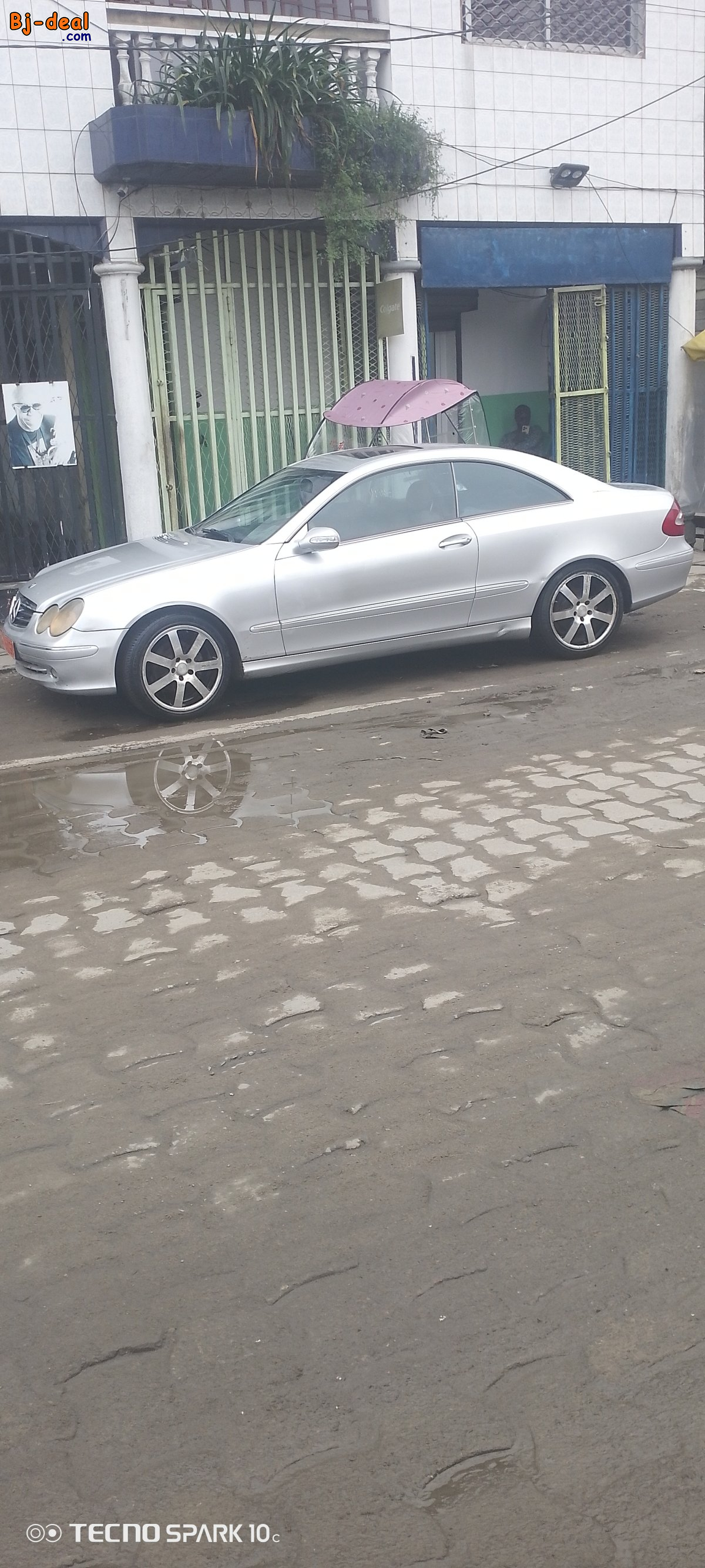 Main image of Mercedes CLK 200 voiture d&amp;#039;occasion