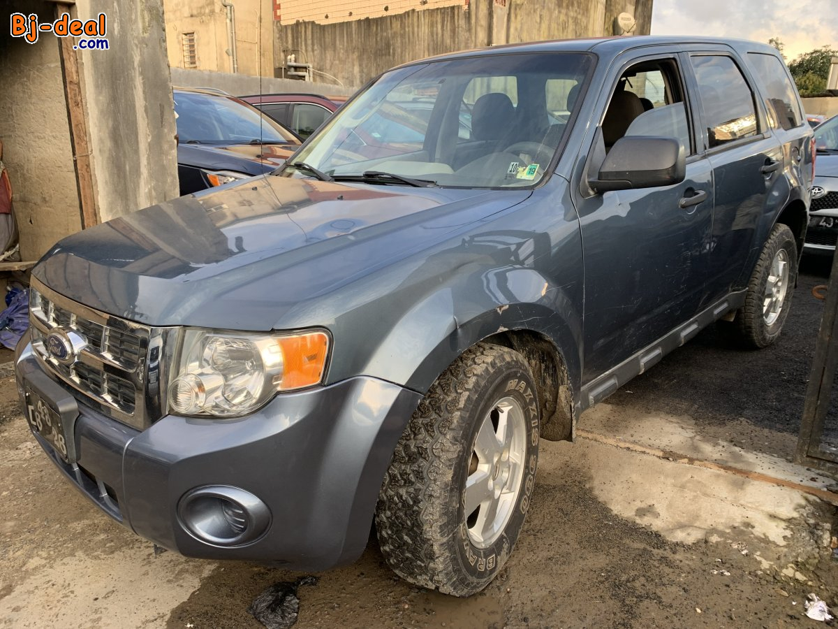 Main image of FORD ESCAPE ANNÉE 2011