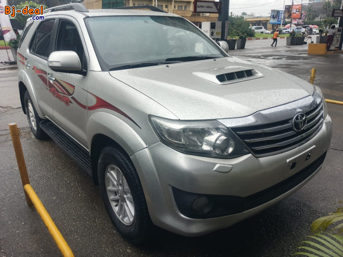Main image of TOYOTA FORTUNER ANNÉE 2013
