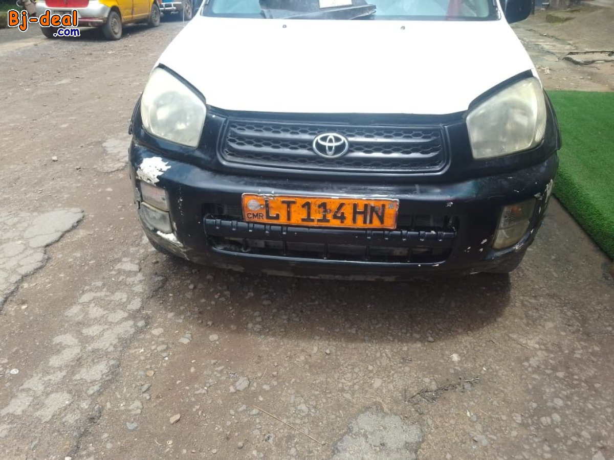 Image principale de TOYOTA RAV4 ANNÉE 2002