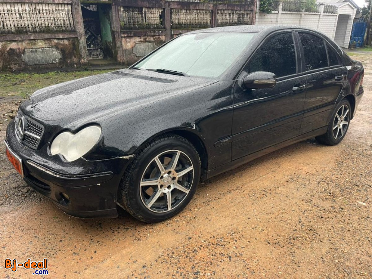 Image principale de MERCEDES C230 OCCASION CAMEROUN
