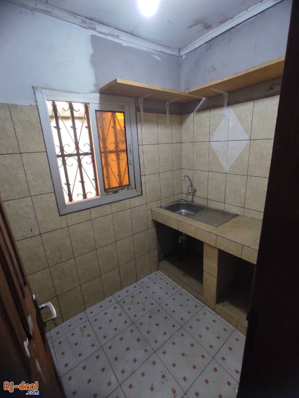 Image principale de Studio Moderne Abordable à Mfou