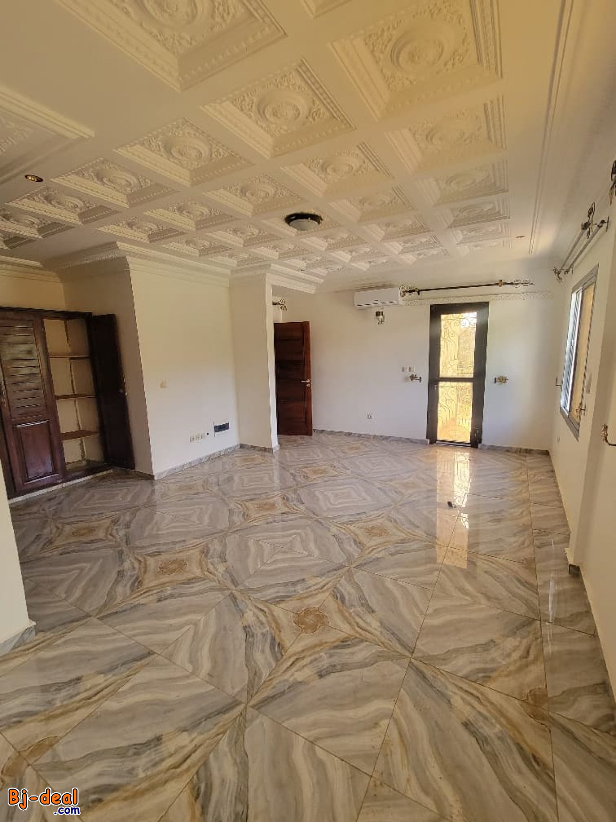 Image principale de Magnifique Duplex Ultra Haut Standing à louer à Simbock