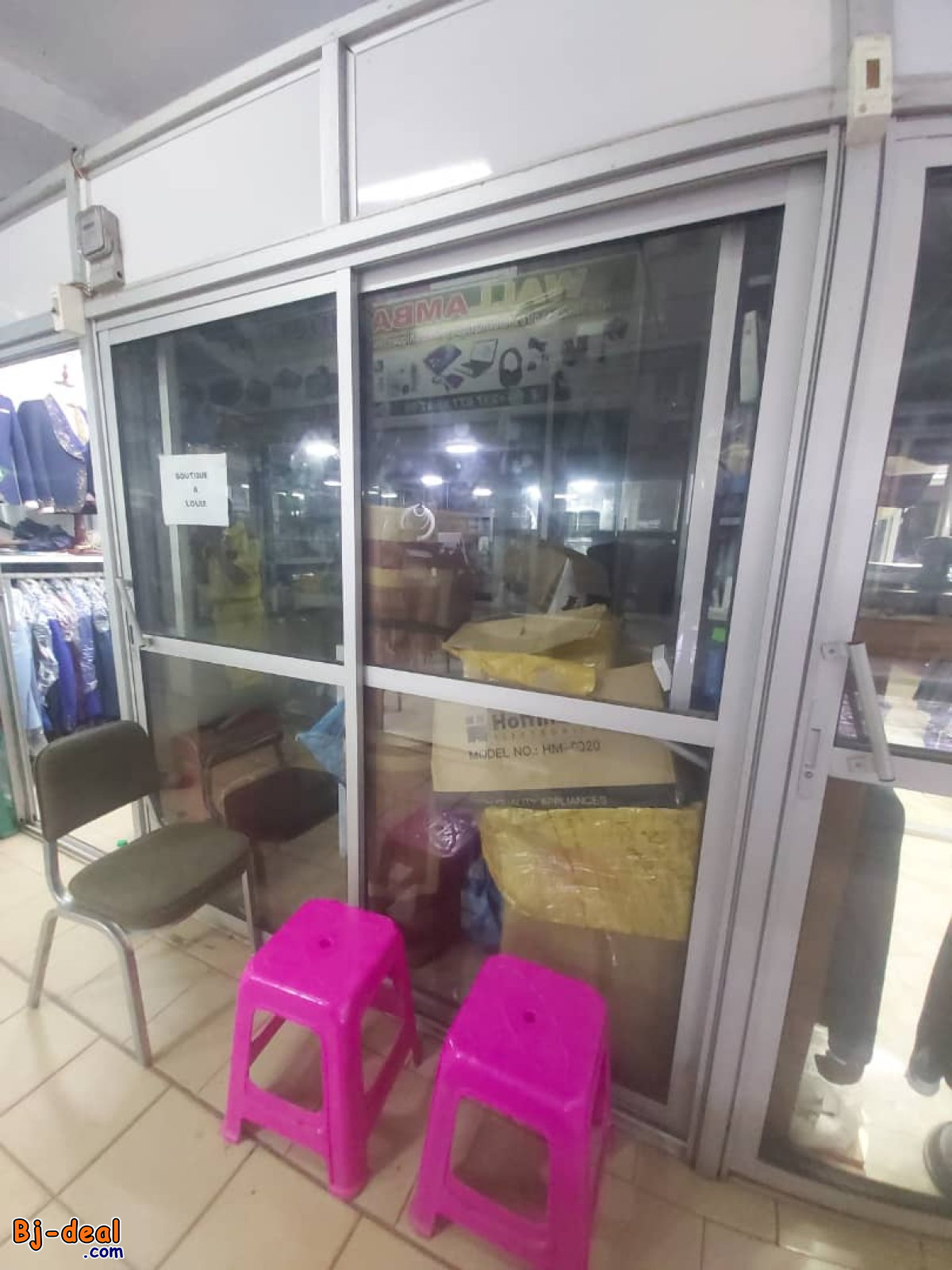 Image principale de Boutique Vitré avec Affluence à louer en plein Centre-Ville