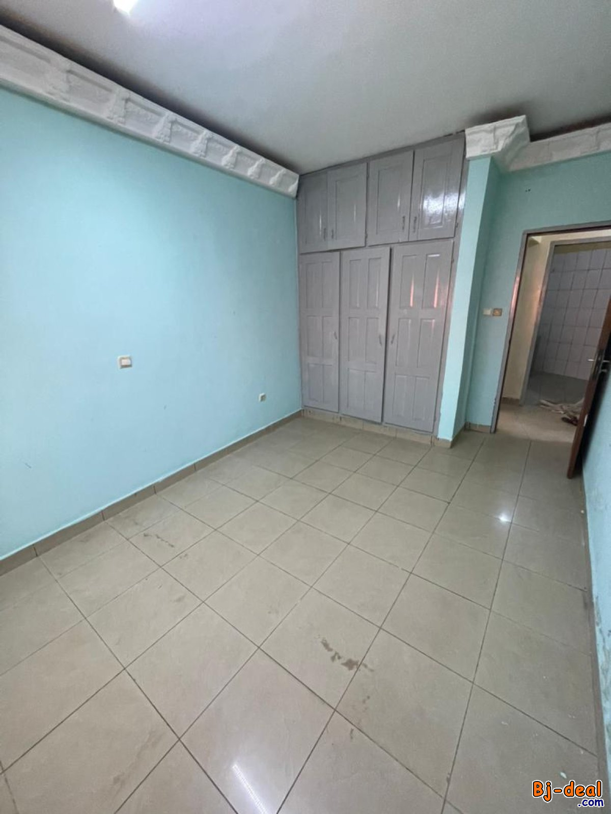 Image principale de Joli Appartement Bon Standing à louer à Biyem-Assi