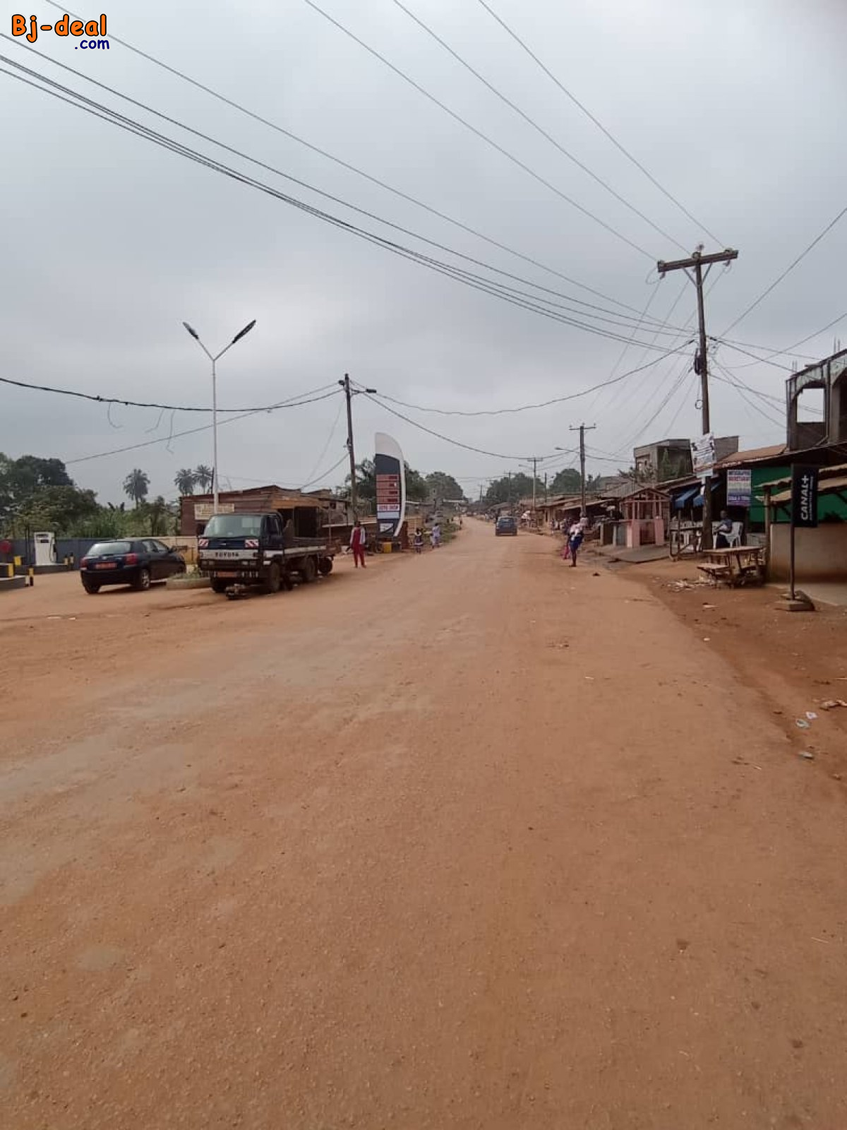 Image principale de Terrain Titré de 500m² à vendre à Nkoabang