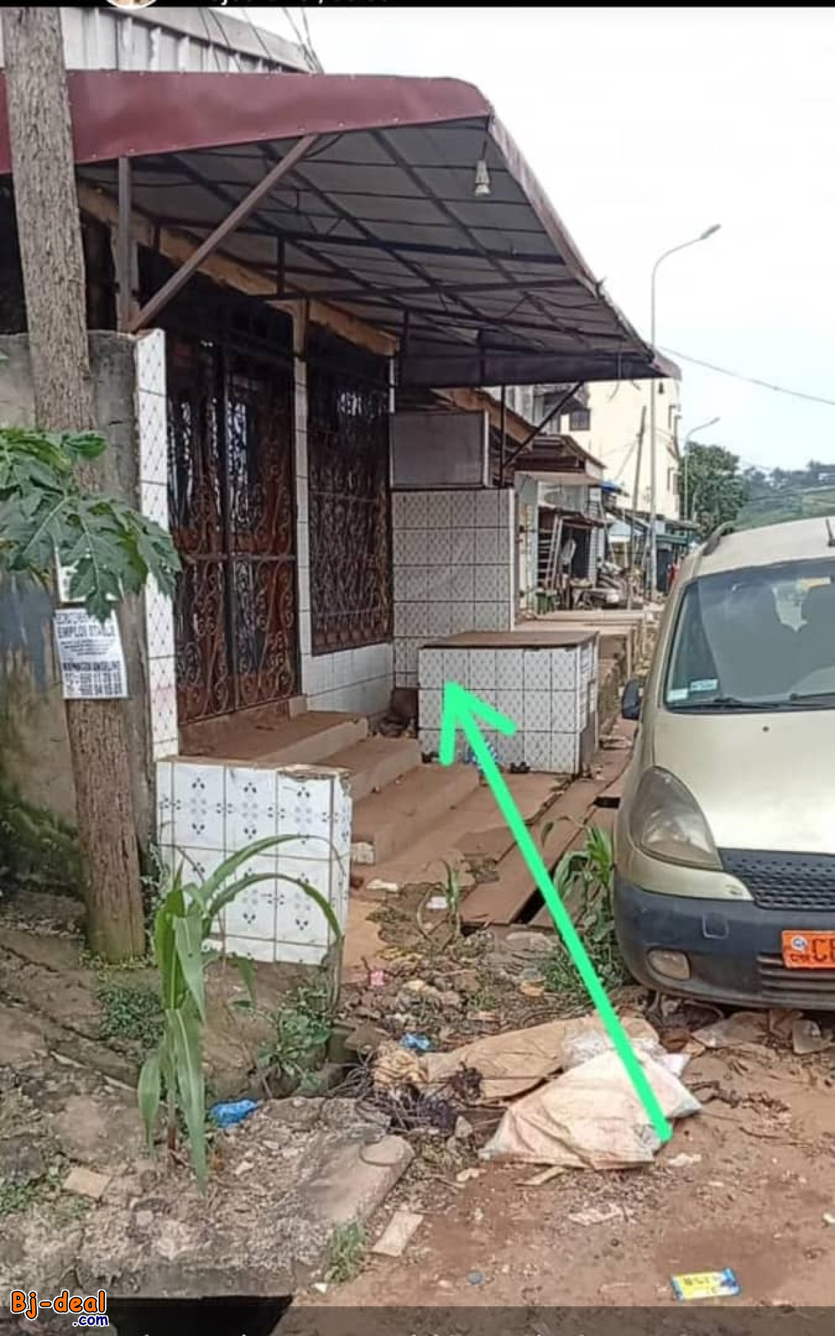 Image principale de Terrain Commercial Titré de 100m² à vendre à Nsimeyong