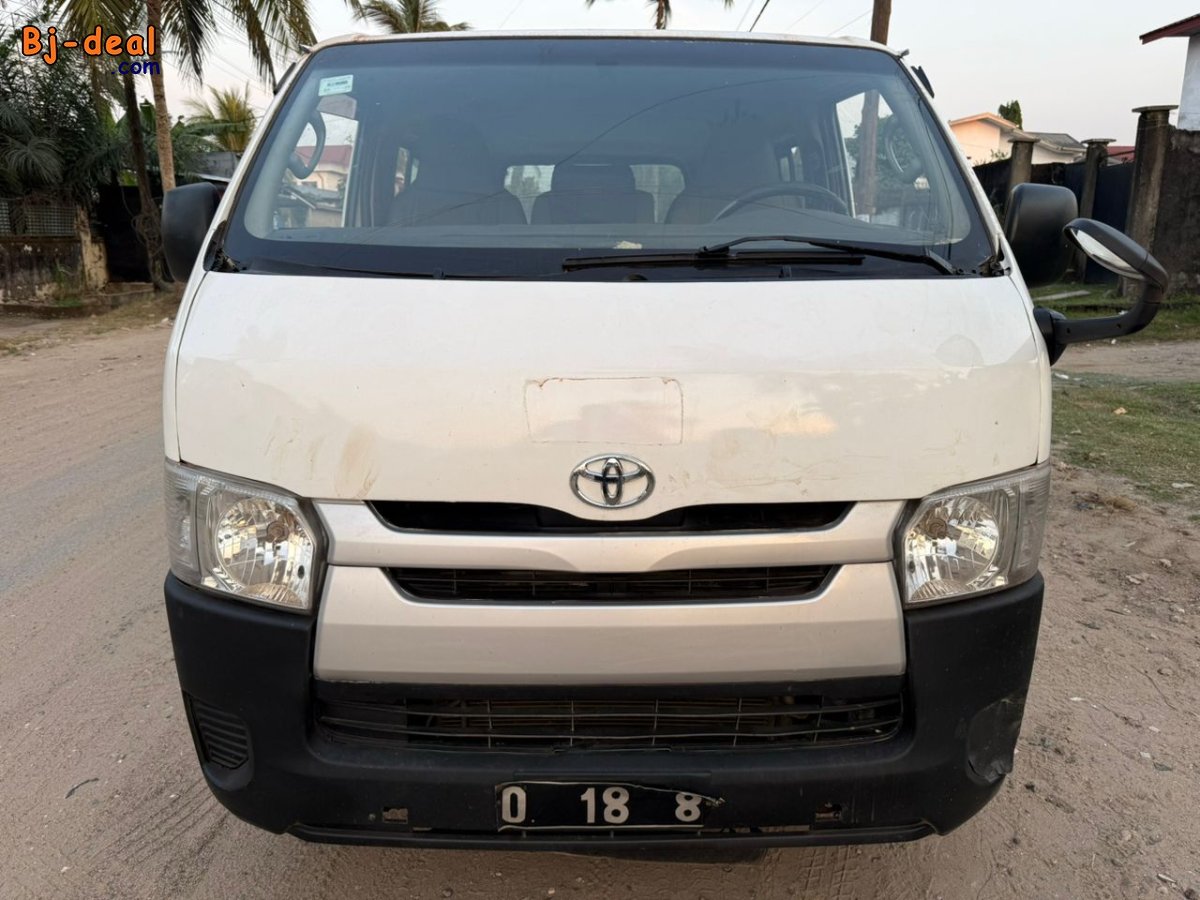 Main image of Toyota hiace 2008