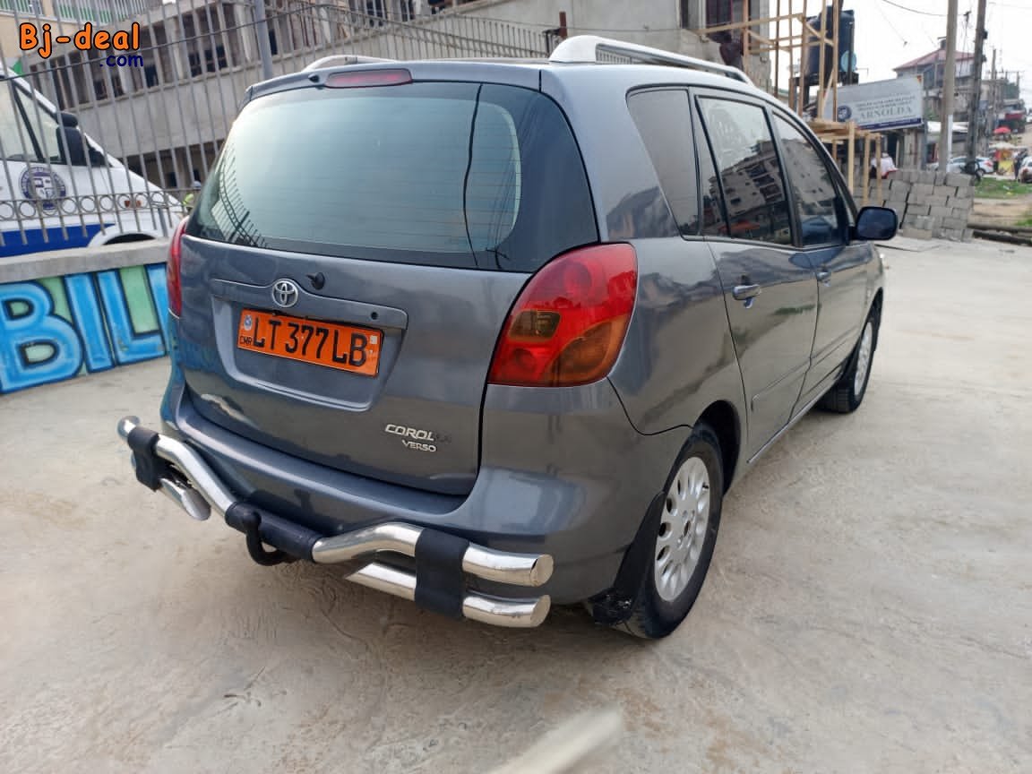 Main image of Toyota Corolla