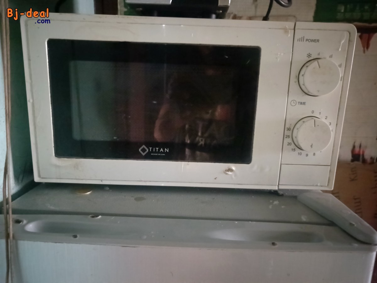 Image principale de Frigo+micro-onde+régulateur de tension