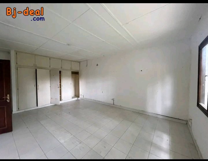 Image principale de Veste magnifique duplex à louer à Bonapriso