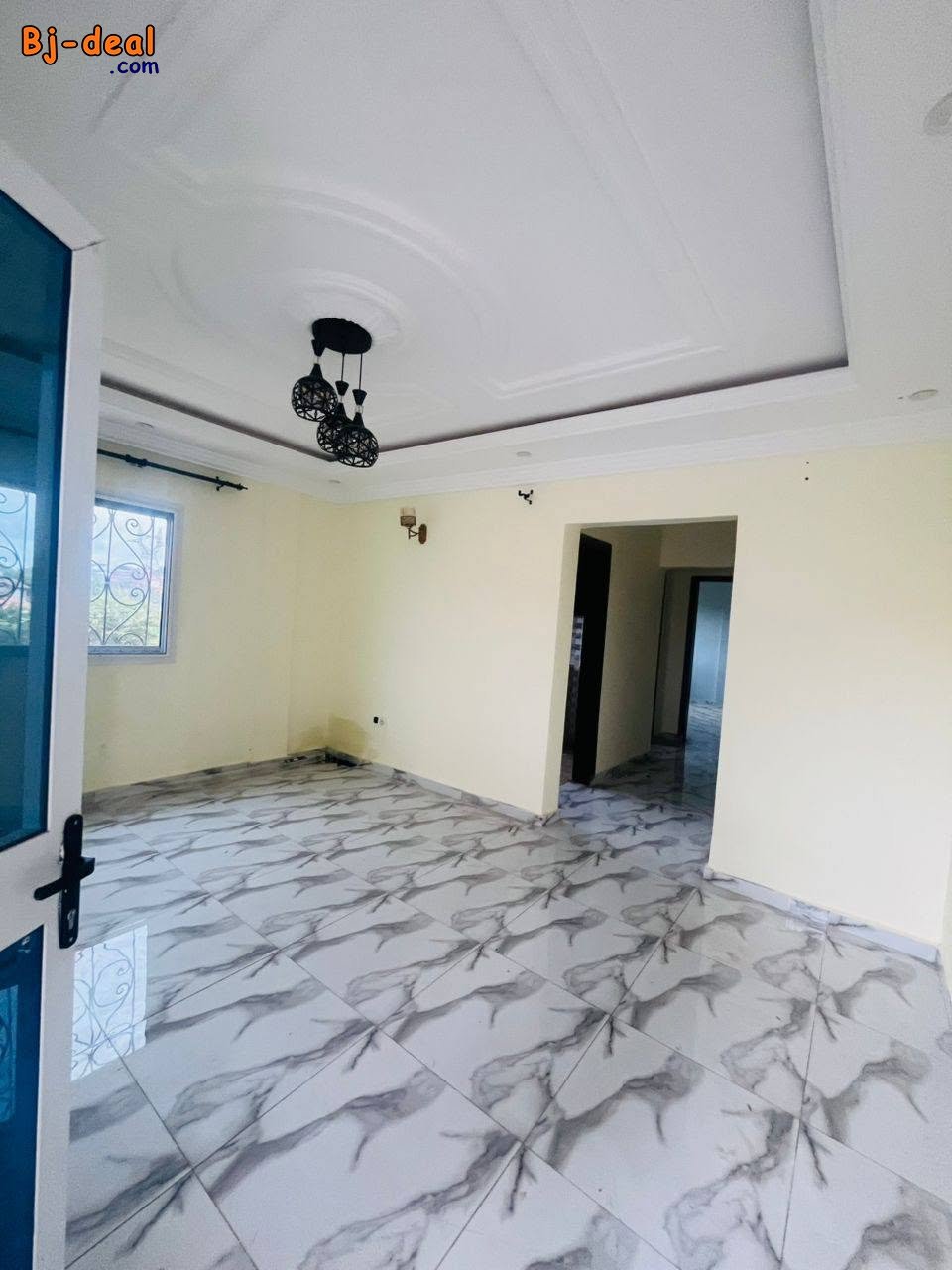 Main image of Appartement avec gardien forage parking prépayé à Odza Fecafoot