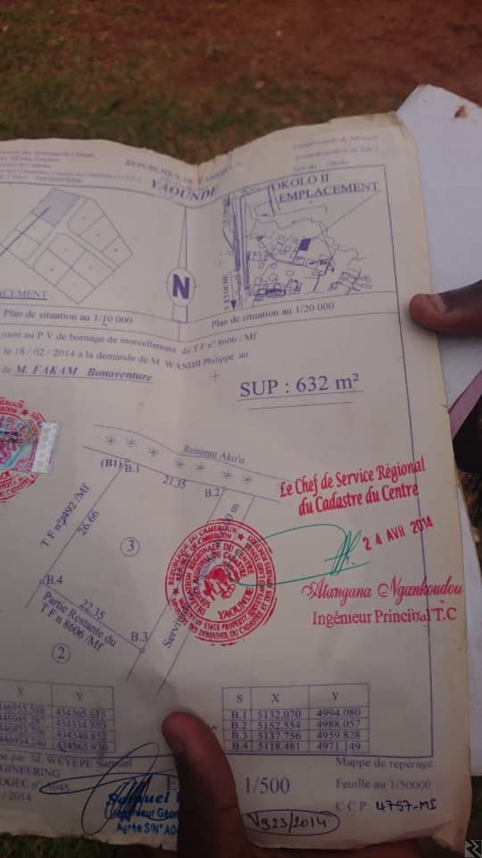 Main image of Terrain plat titré a vendre a Emana