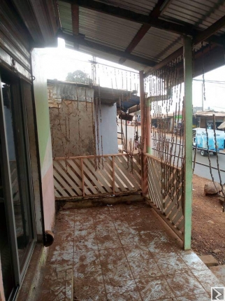 Main image of Fond de commerce d'un mini restaurant - bar, et emplacement à  vendre à  OBILI YAOUNDE