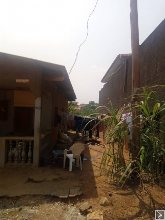 Main image of Petite Villa titrée, moyen standing de 06 pièces bà¢tie sur 200m2 sur une superficie de 300m2, à  vendre au quartier MVAN