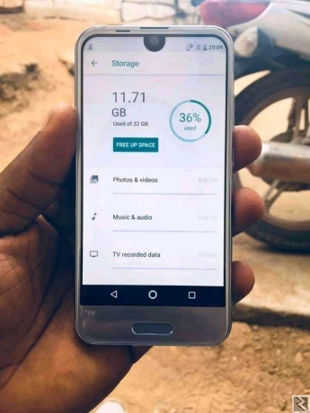 Image principale de SHARP ARQUOS 64 G boutique