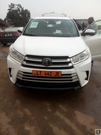 Main image of Toyota Highlander