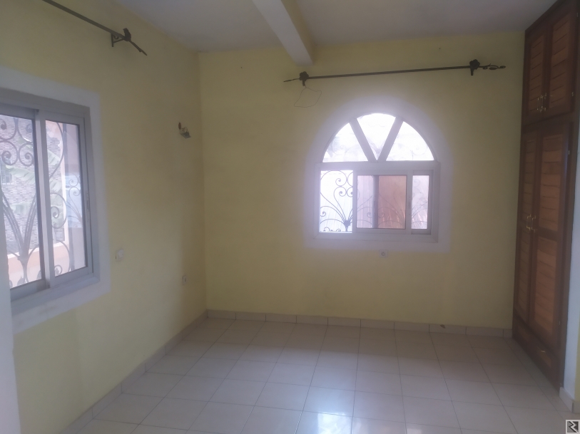 Main image of Studio Moderne trés spacieux