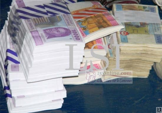 Main image of devenir riche celebre et puissant en 24h