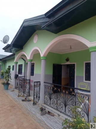 Main image of Très belle Villa avec piscine,à  vendre au quartier  AWAE MONTI