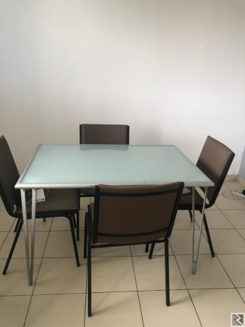 Main image of Salle a manger original disponible sur douala