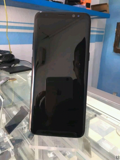 Image principale de SAMSUNG S8 64G