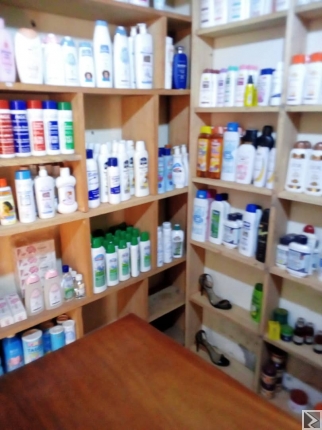 Main image of Fond de commerce d'une parfumerie, et emplacement à  vendre au marché ESSOS