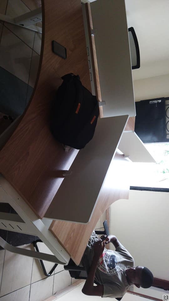 Image principale de Station de travail  pour bureaux 3 places