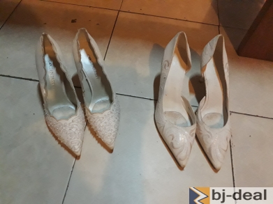 Main image of 2 Talon blanches