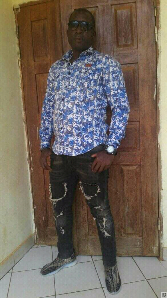 Main image of Coucou mon  beuhbeuh