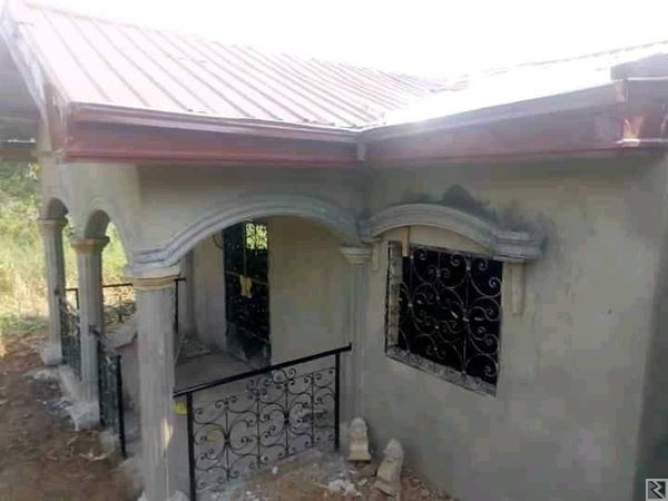 Main image of Maison sur 200m2 titrés à  vendre à  Nkolfoulou