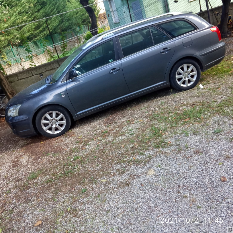 Main image of Toyota Avensis Break D4D