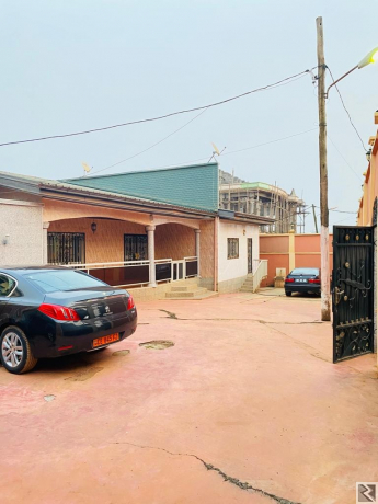 Main image of Somptueuse villa avec clim eau chaude