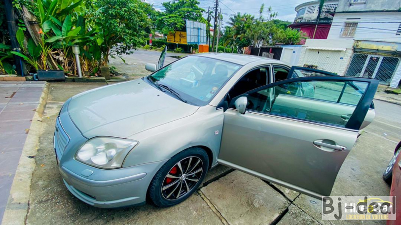 Main image of Location Toyota avensis 2005