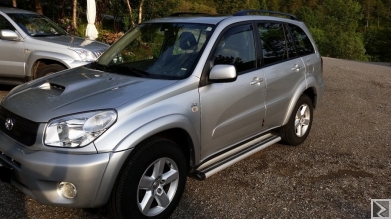 Main image of Toyota RAV4 D-4D 4WD Année 2005 161 000 km