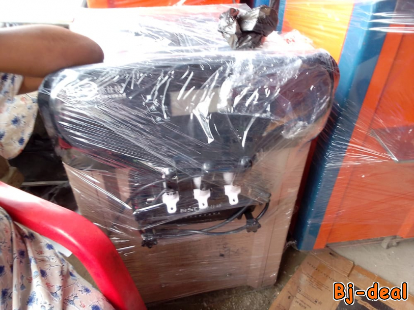 Image principale de Machines a glaces neuves