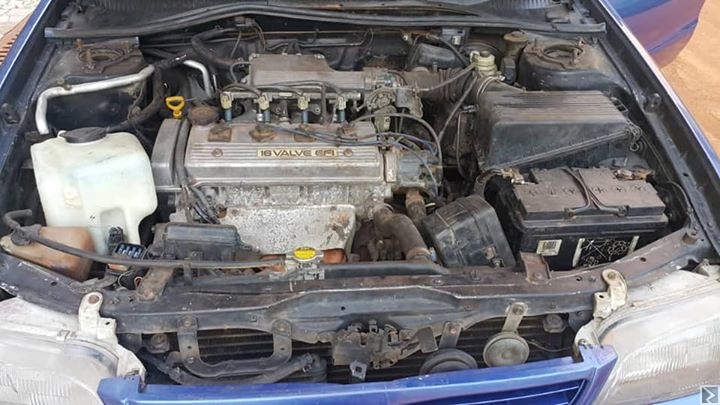 Main image of Toyota Carina E